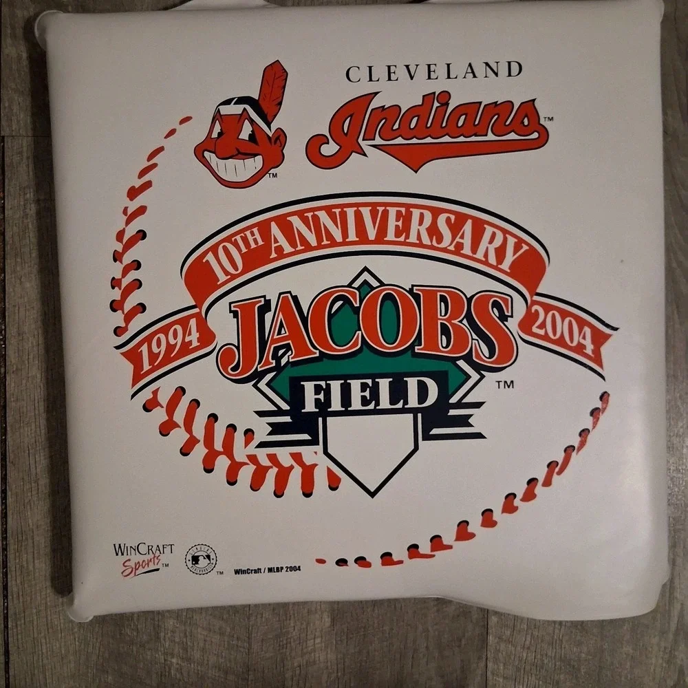 Vintage MLB Cleveland Indians Baseball Jacob's Field Seat Cushion Damaged
